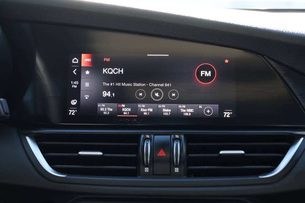Used 2020 Alfa Romeo Giulia AWD w/ Cold Weather Package image 20
