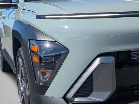 New 2026 Hyundai Kona SEL Premium FWD image 13