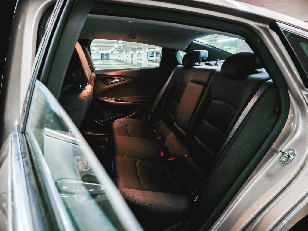 Used 2022 Chevrolet Malibu LT FWD image 21
