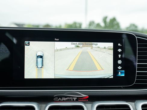 Used 2021 Mercedes-Benz GLE 350 4MATIC w/ Premium Package image 29