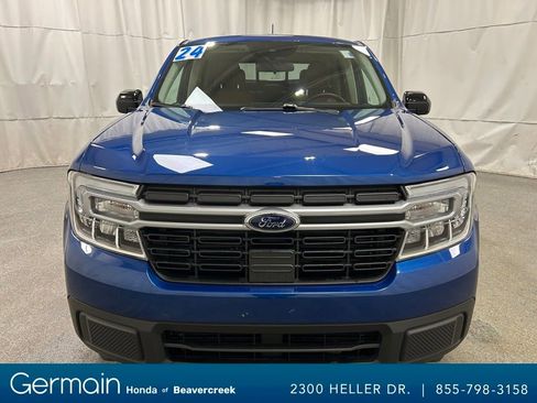 Used 2024 Ford Maverick Lariat image 3