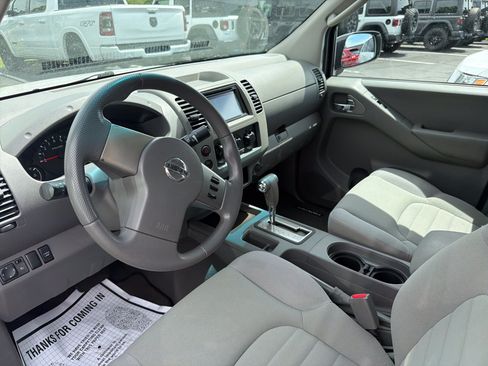 Used 2006 Nissan Frontier XE w/ (G01) XE Preferred Pkg RWD image 13