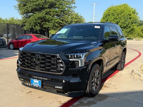 Used 2024 Toyota Sequoia Platinum AWD/4WD image 1
