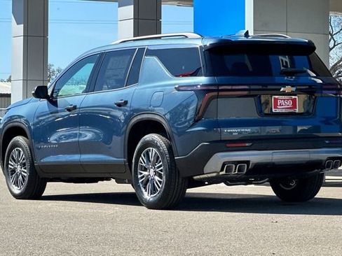 New 2026 Chevrolet Traverse LT image 7
