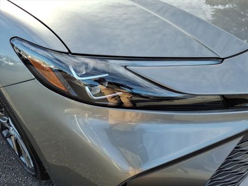 Used 2026 Toyota Camry XLE image 2