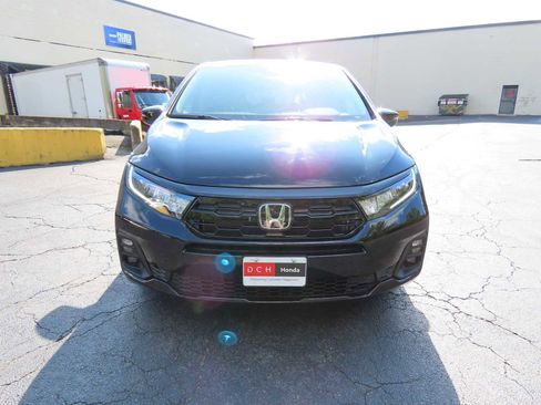 New 2026 Honda Odyssey Touring image 6