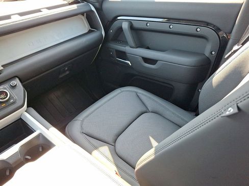 Certified 2025 Land Rover Defender 110 S image 11
