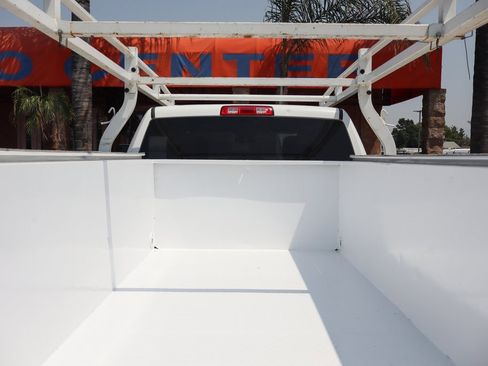 Used 2021 RAM 3500 Big Horn image 9