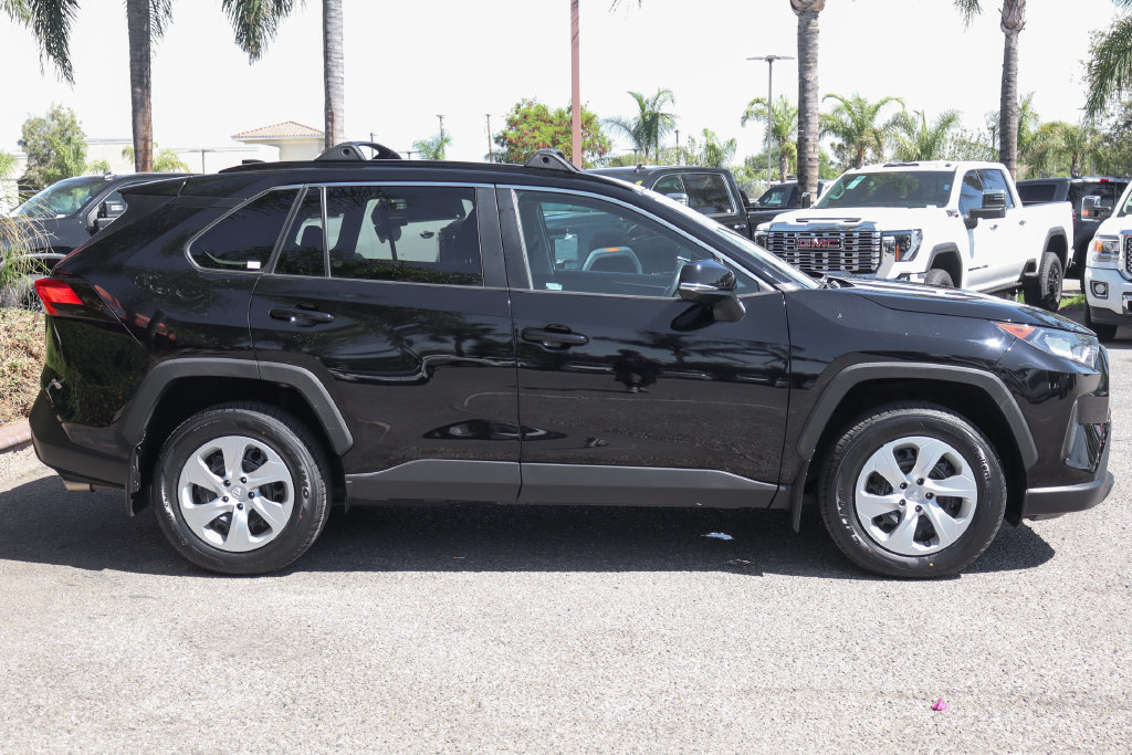 Used 2021 Toyota RAV4 LE w/ Carpet Mat Package (TMS) AWD/4WD image 10