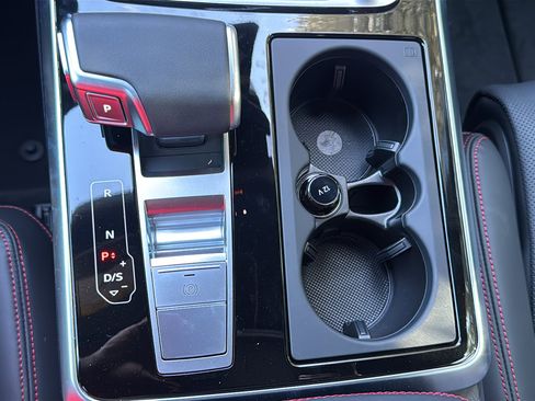 New 2026 Audi Q8 Prestige image 21