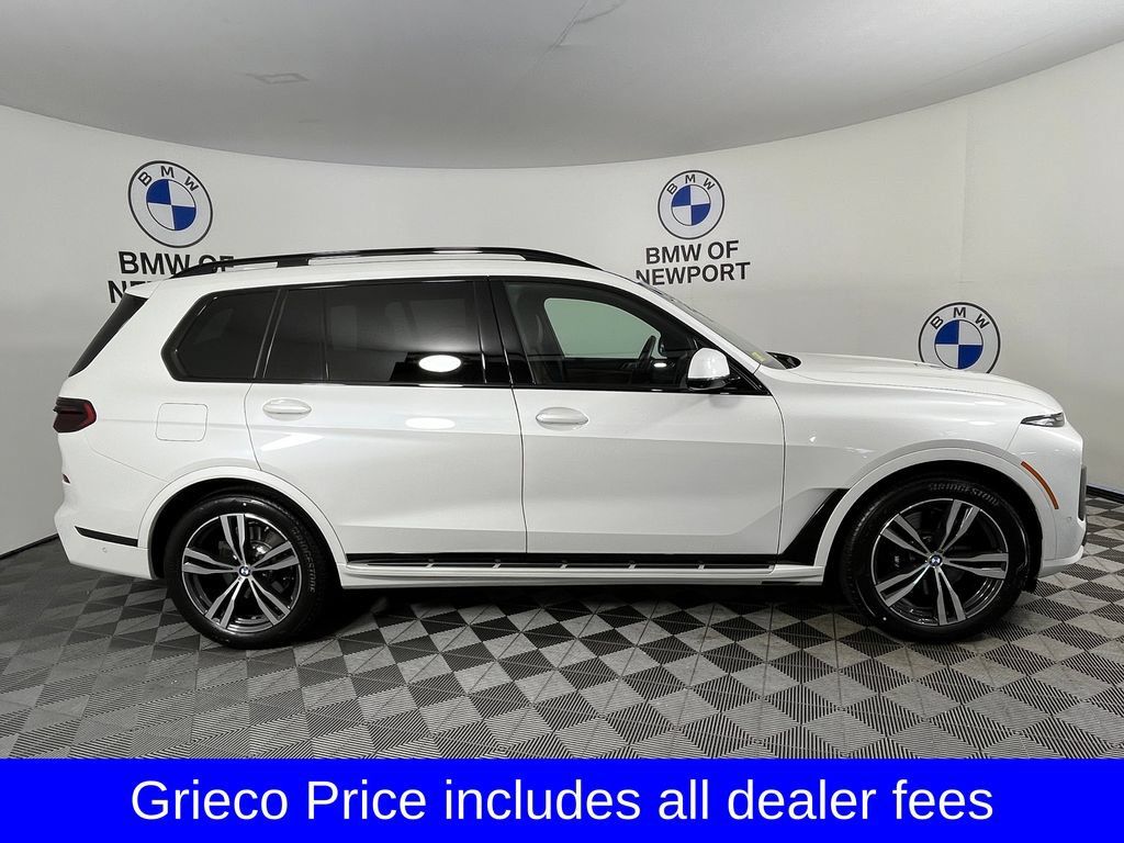 Used 2025 BMW X7 xDrive40i w/ M Sport Package AWD/4WD image 11