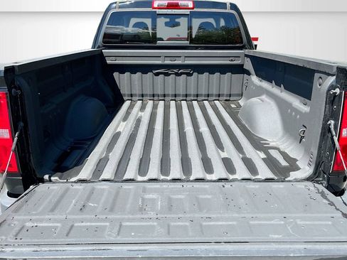 Used 2019 Chevrolet Colorado ZR2 AWD/4WD image 25