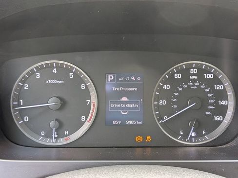 Used 2015 Hyundai Sonata SE w/ Cargo Package FWD image 18