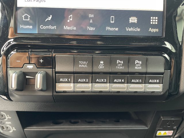 Used 2023 RAM 2500 Laramie AWD/4WD image 22