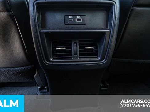 Used 2023 Nissan Murano SV image 40