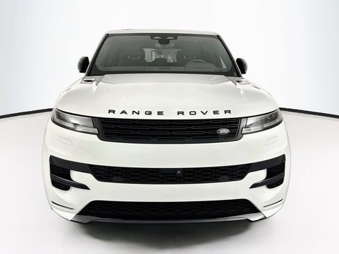 Used 2025 Land Rover Range Rover Sport Dynamic SE AWD/4WD image 2