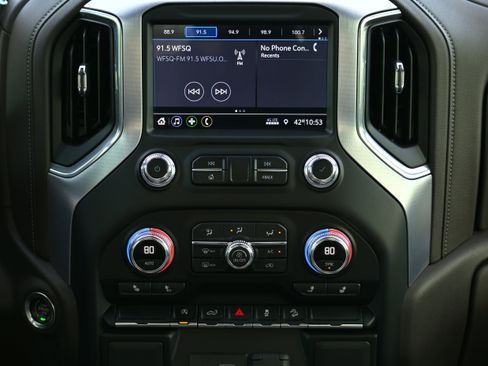 Used 2020 GMC Sierra 1500 Elevation w/ Elevation Value Package image 13