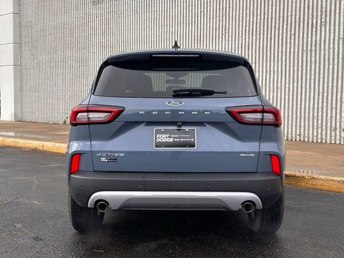 Used 2025 Ford Escape Active w/ Tech Pack #1 image 4