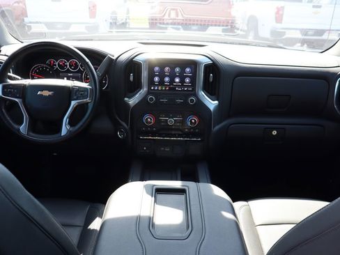 Used 2022 Chevrolet Silverado 1500 LTZ w/ LTZ Convenience Package II image 17
