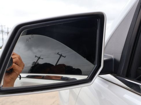 Used 2016 GMC Acadia Denali FWD image 15