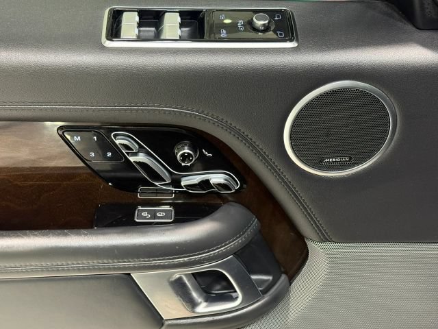 Used 2020 Land Rover Range Rover HSE AWD/4WD image 13