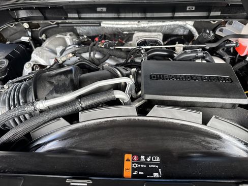 Used 2024 GMC Sierra 3500 Denali w/ Denali Reserve Package image 33