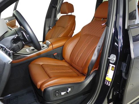 Certified 2023 BMW X7 M60i w/ Executive Package AWD/4WD image 22