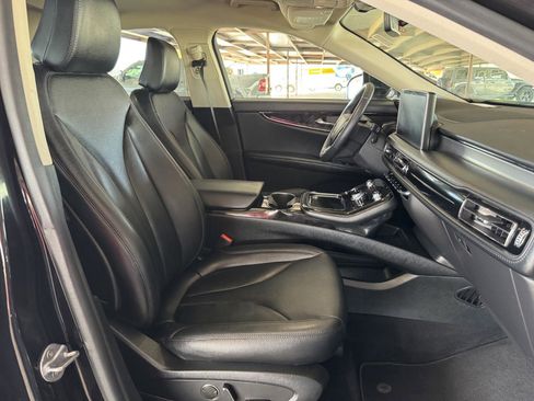 Used 2023 Lincoln Nautilus AWD image 36