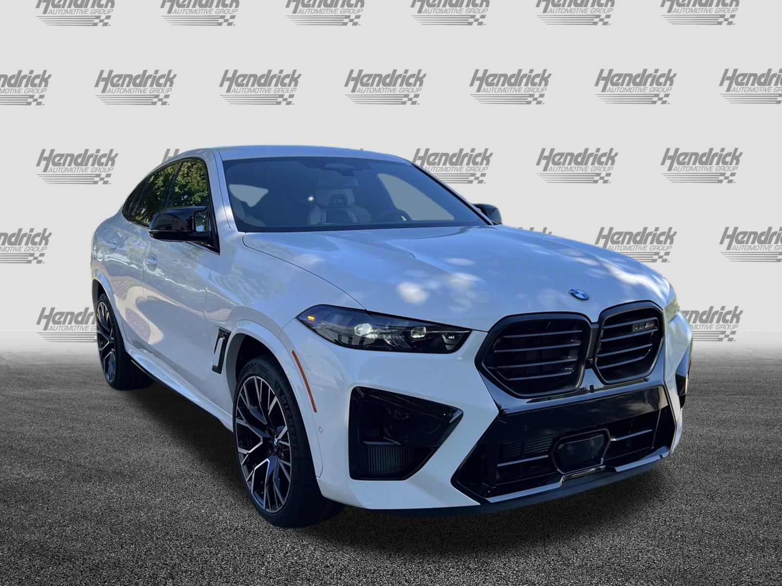 Used 2025 BMW X6 M Competition w/ Executive Package AWD/4WD image 2