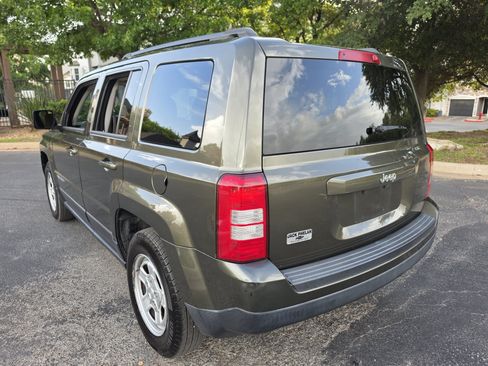 Used 2015 Jeep Patriot Sport w/ Power Value Group FWD image 5
