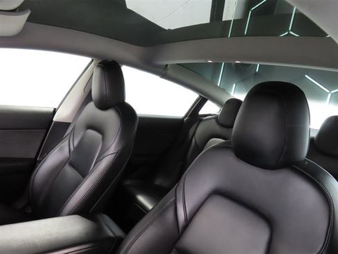 Used 2023 Tesla Model 3 Standard Range RWD image 15