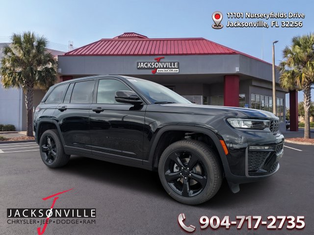 New 2026 Jeep Grand Cherokee Limited w/ Limited Altitude Package RWD 360° Tour