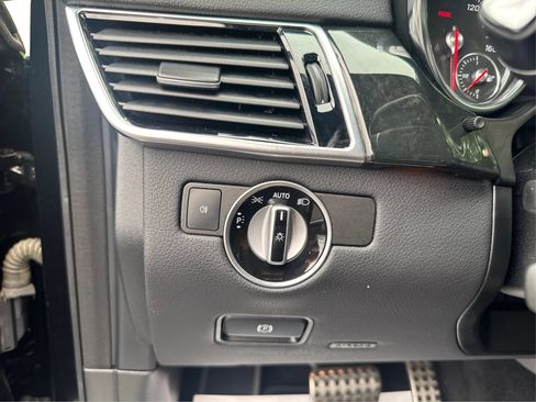 Used 2017 Mercedes-Benz GLE 400 4MATIC image 21