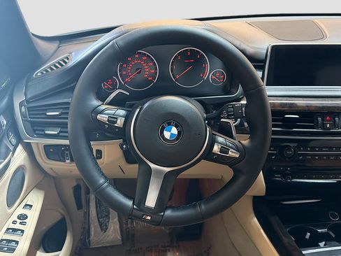 Used 2014 BMW X5 xDrive35d image 18