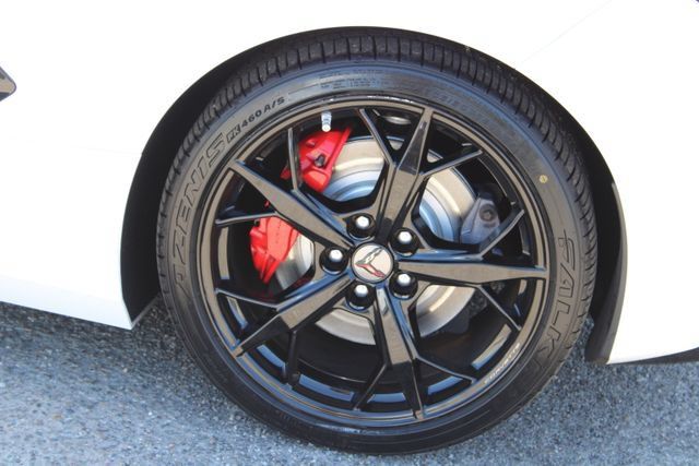 Used 2021 Chevrolet Corvette Stingray Convertible w/ 1LT RWD image 7