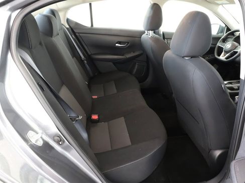 Used 2023 Nissan Sentra SV image 29