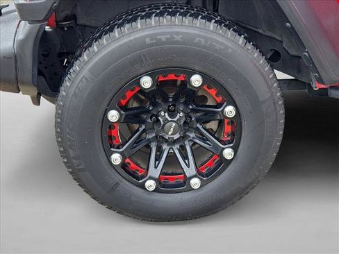 Used 2019 Jeep Wrangler Unlimited Sport S AWD/4WD image 23