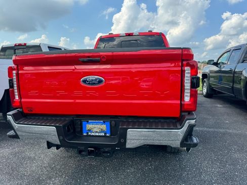 Used 2023 Ford F350 Lariat w/ Lariat Ultimate Package AWD/4WD image 6
