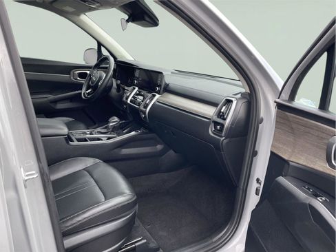 Used 2023 Kia Sorento S w/ Panoramic Sunroof Package AWD/4WD image 19