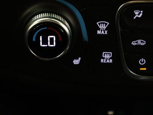 Used 2023 Chevrolet Traverse LT w/ LPO, Floor Liner Package image 52