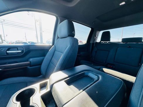 Used 2019 Chevrolet Silverado 1500 LT Trail Boss w/ Convenience Package image 15