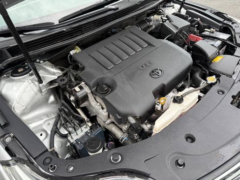 Used 2013 Toyota Avalon XLE Touring FWD image 41
