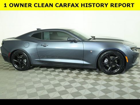 Used 2022 Chevrolet Camaro LT w/ RS Package image 4