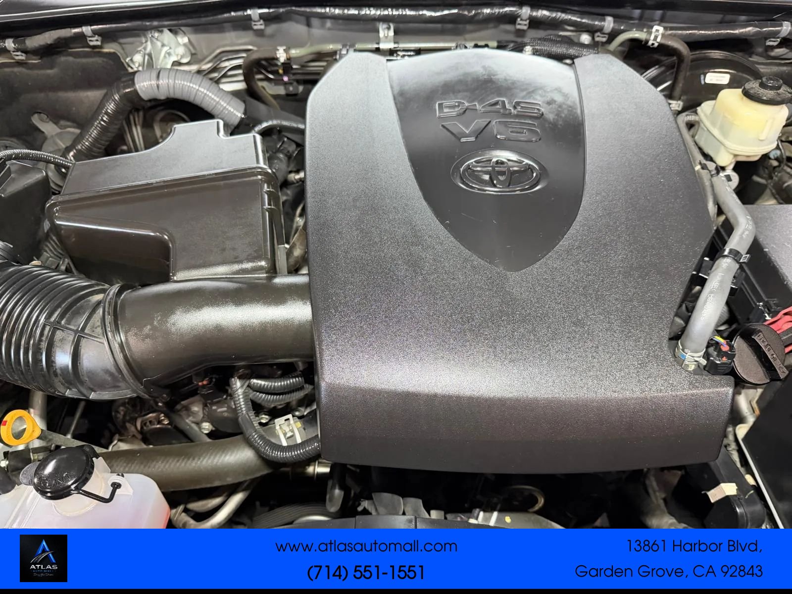 Used 2016 Toyota Tacoma TRD Off-Road w/ Premium & Technology Package RWD image 11