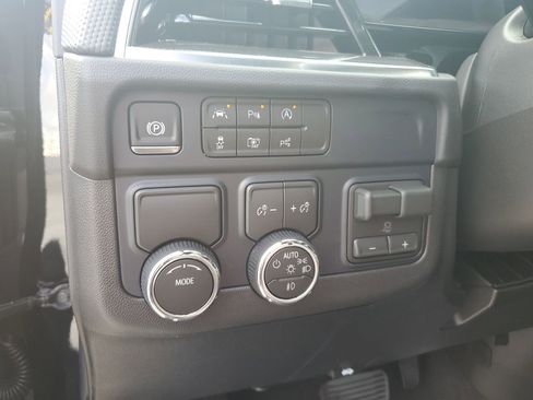 New 2026 Chevrolet Suburban RST w/ Comfort Package RWD image 27