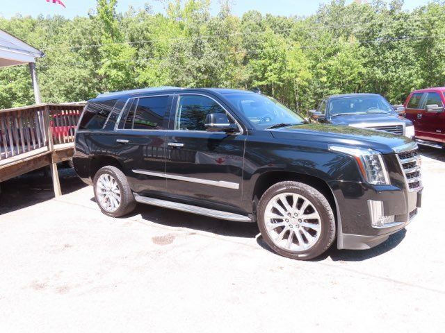 Used 2019 Cadillac Escalade Luxury AWD/4WD image 5