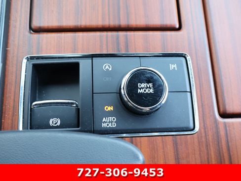 Used 2024 Lincoln Navigator Reserve AWD/4WD image 30