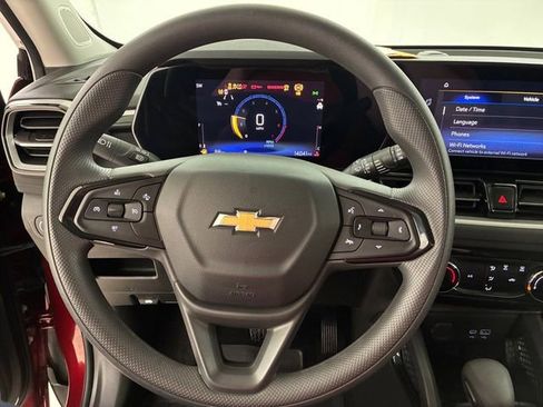 Certified 2024 Chevrolet TrailBlazer LT FWD image 22