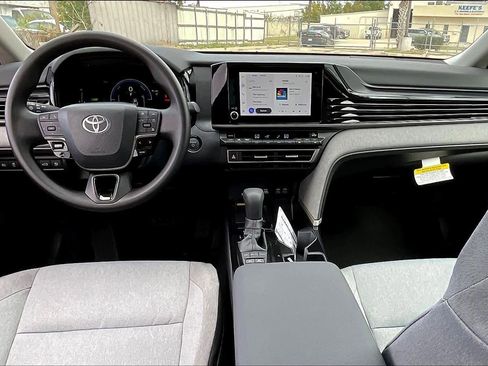 New 2026 Toyota Camry LE image 5