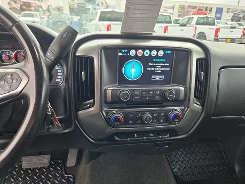 Used 2018 Chevrolet Silverado 1500 LT w/ LT Eassist Package RWD image 17